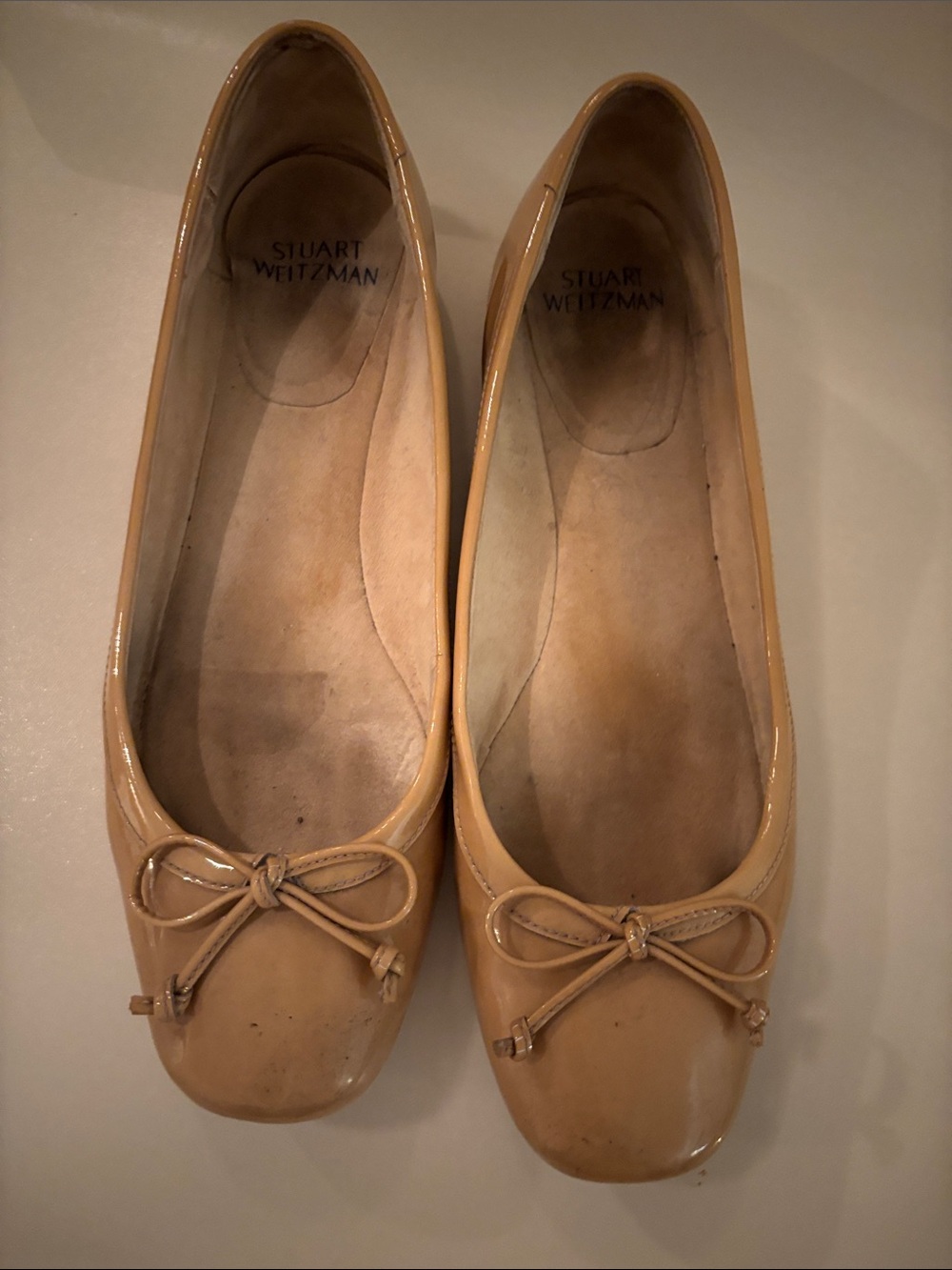 Stuart Weitzman Beige Patent Leather Ballet Flats